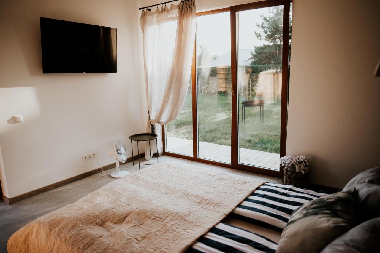 Magnolia Park Villa Енгуре Екстериор снимка